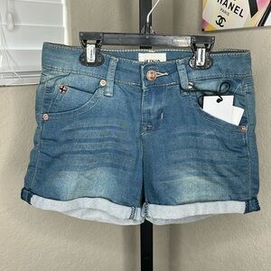 598 - Hudson NWT Children Blue Jean Shorts, Size 8
